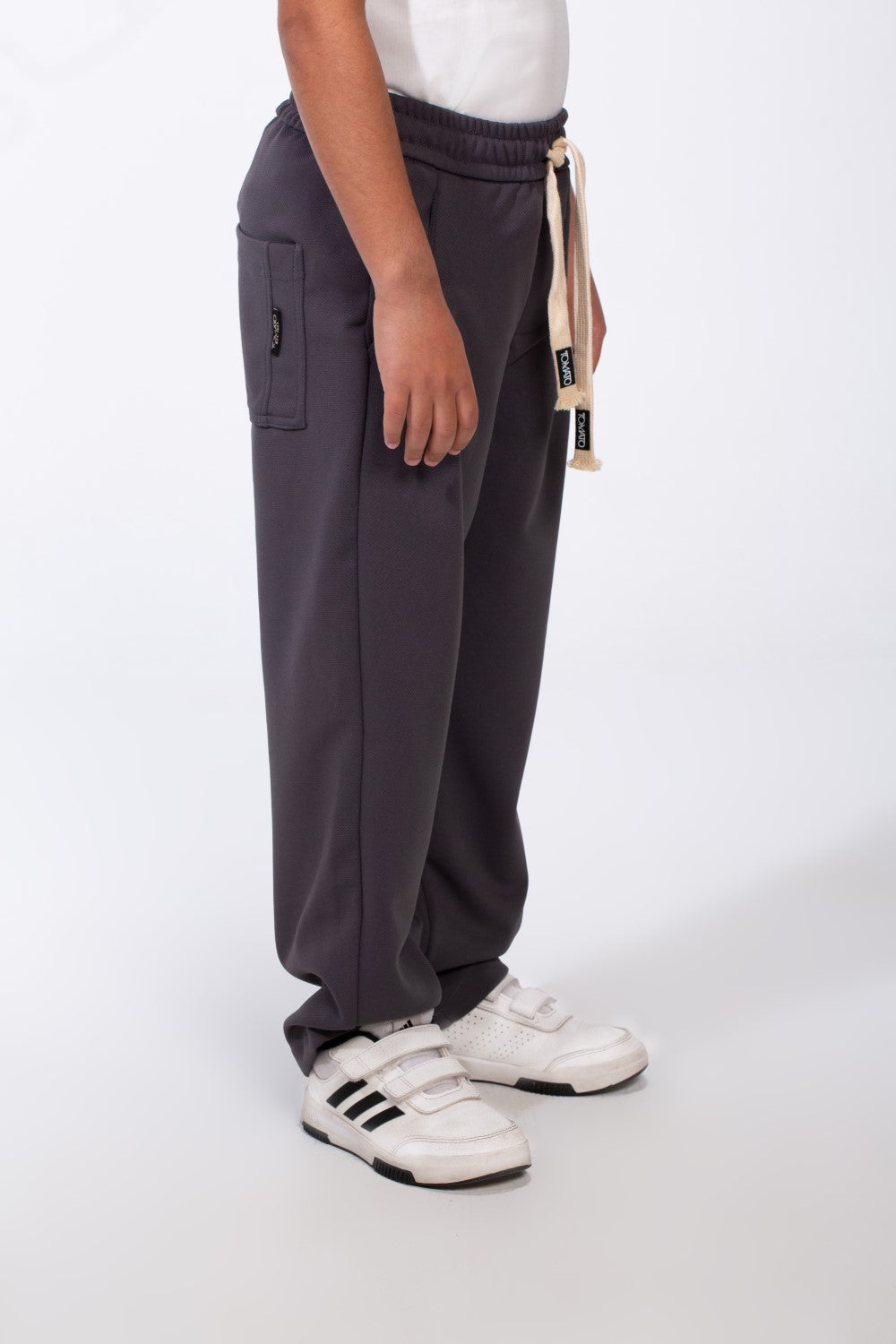 Boy's Elasticated Ribbed Waistband Deep Side Seam Pockets Over Size Fit Casual Outings Sweat Pants