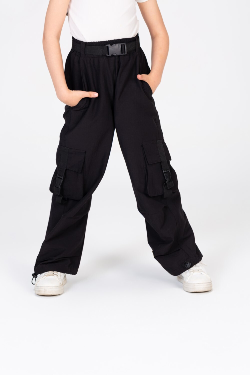 Girls Cargo Wide Leg with a waist belt and a modern unique details Trousers Tomato Stores