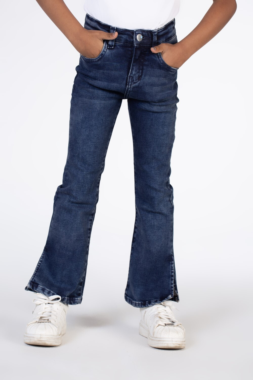 Girls Jeans Used Pants With A New Trendy Cut Tomato Stores