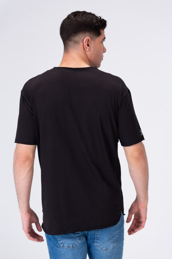 Mens Basic T-shirt With A Unique Distinctive Cut And A Round Neck