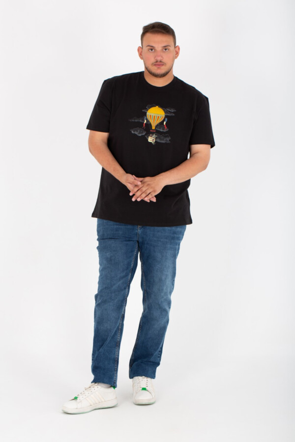 تيشرت رجالي بيج سايز ليكرا بياقة دائرية وطباعة أمامية