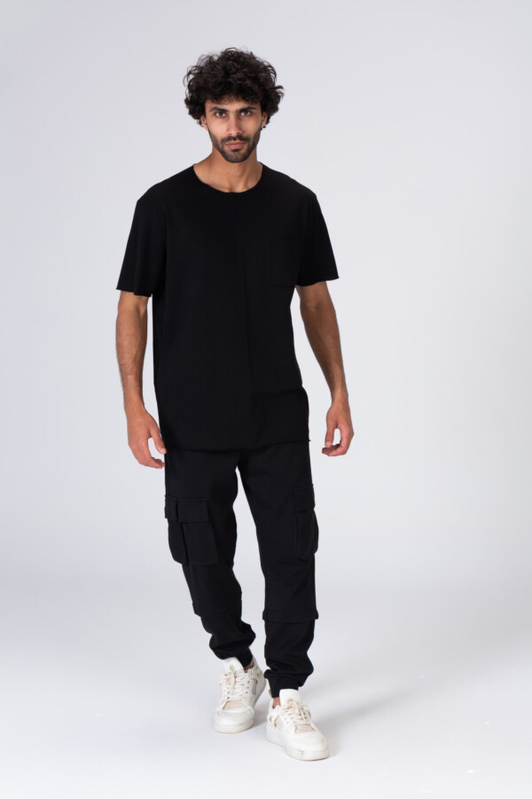 Mens Basic Plain T-shirt With Half Sleeve And A Front Pocket