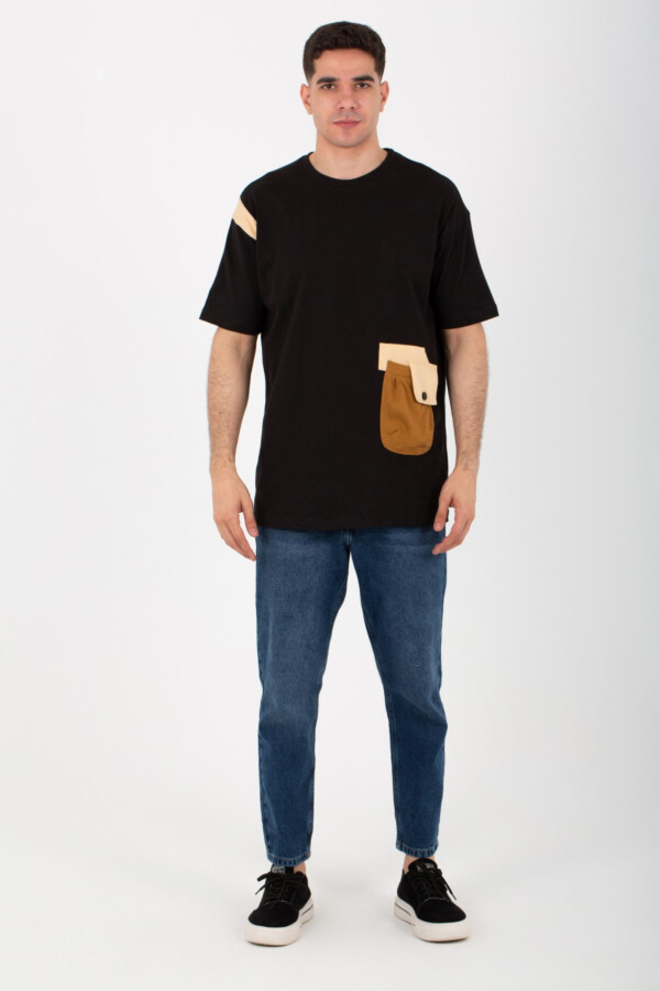 Men's Round Over Size T-Shirt With Front Pocket And Summer Milton Material