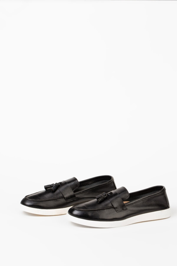 حذاء رجالي كلاسيكي عصري سهل الارتداء جلد