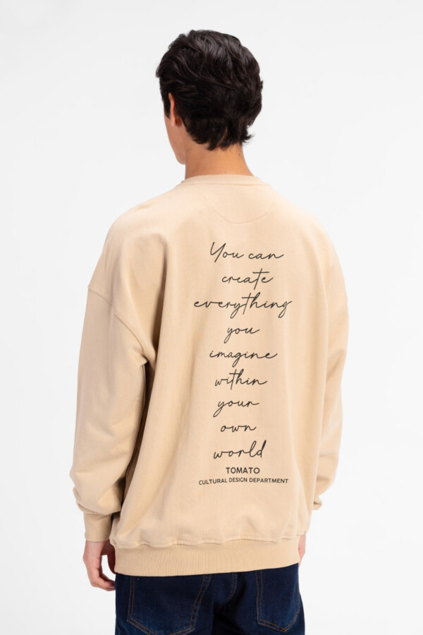 سويت شيرت رجالي اوفر سايز بياقة دائرية وطبعة نص من الخلف