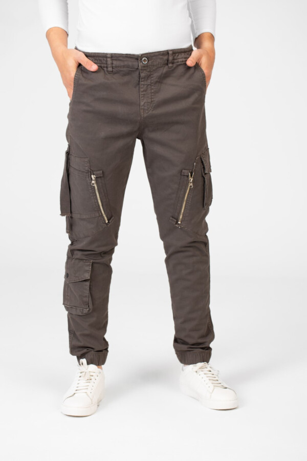 Men's Slim Fit Gabardine Sherwal Pants With Front Zip Pockets