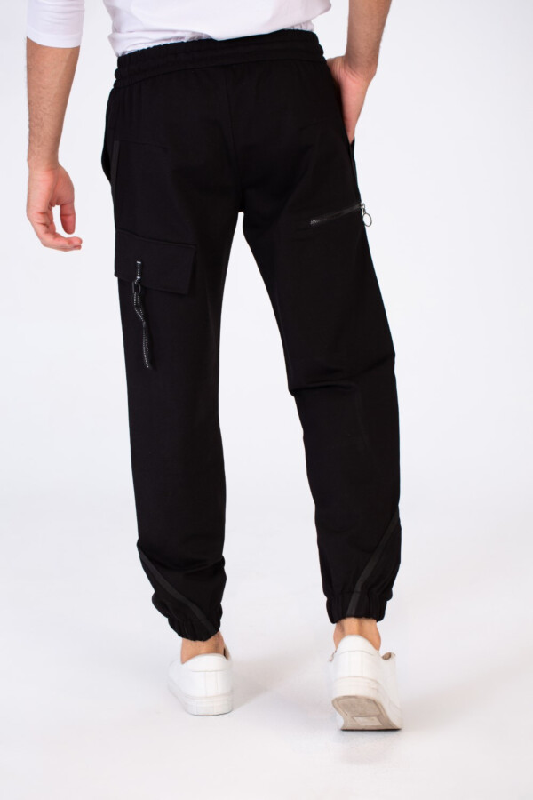 Men's Casual And Comfortable Sweatpants With A Modern Cut