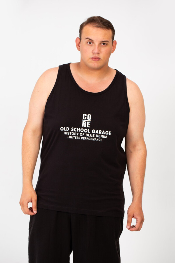 تيشرت بيج سايز رجالي كات بياقة واسعة وطبعة نص أمامية