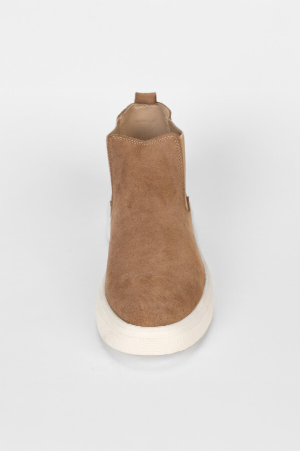 حذاء هاف بوت رجالي توميتو بتصميم عصري