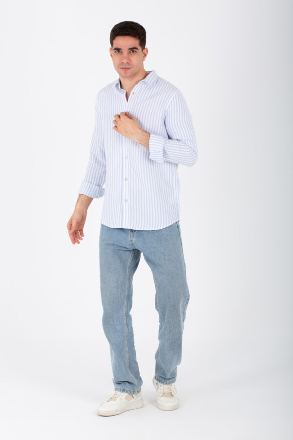 قميص رجالي مقلم بأزرار أمامية وأكمام طويلة وياقة