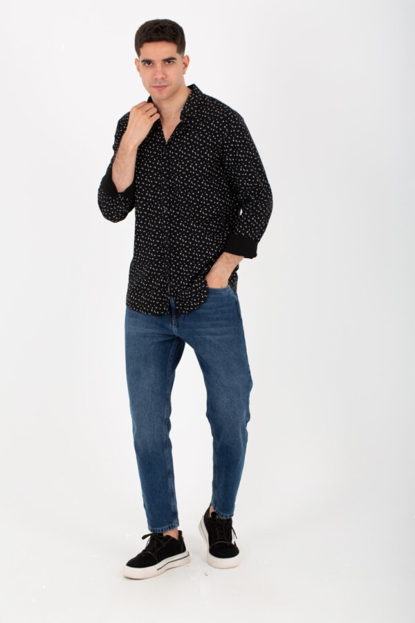 Mens Dotted Slim Fit Poplin Shirt With Long Sleeves And Collar