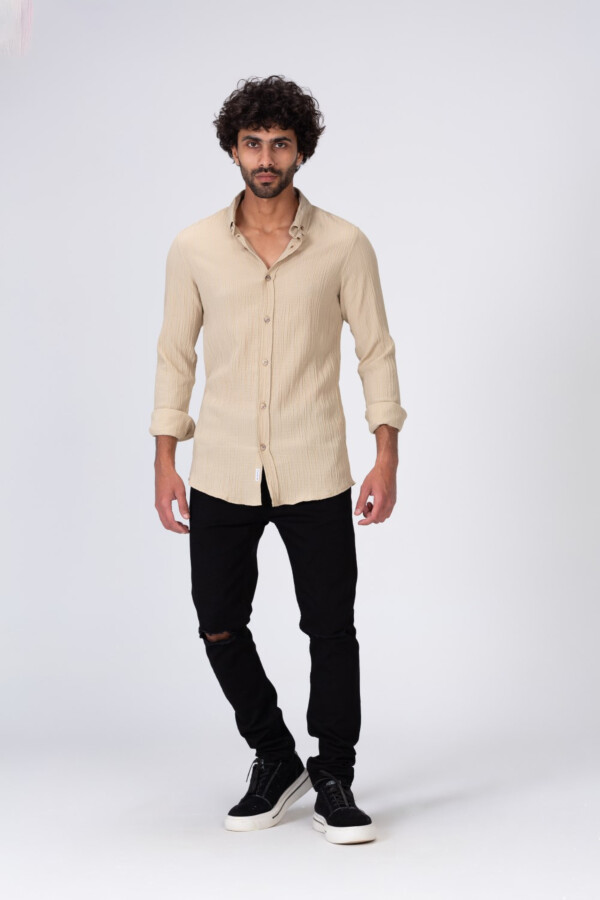 Mens Plain Shirt With A Summer Material That Suits Every Day And Basic Colors