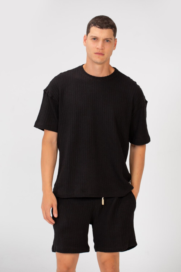 Men's Summer Oversize Outfit half Sleeved T-shirt And Short Modern And Comfortable