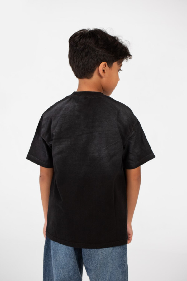 تيشرت أولادي بوليفار أوفر سايز بطبعة بيكاتشو من الأمام أكمام قصيرة وياقة دائرية