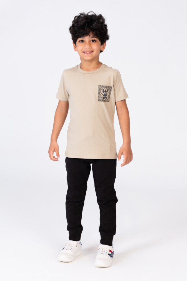 تيشرت أولادي نص كم مطبوع ومصنوع من القطن