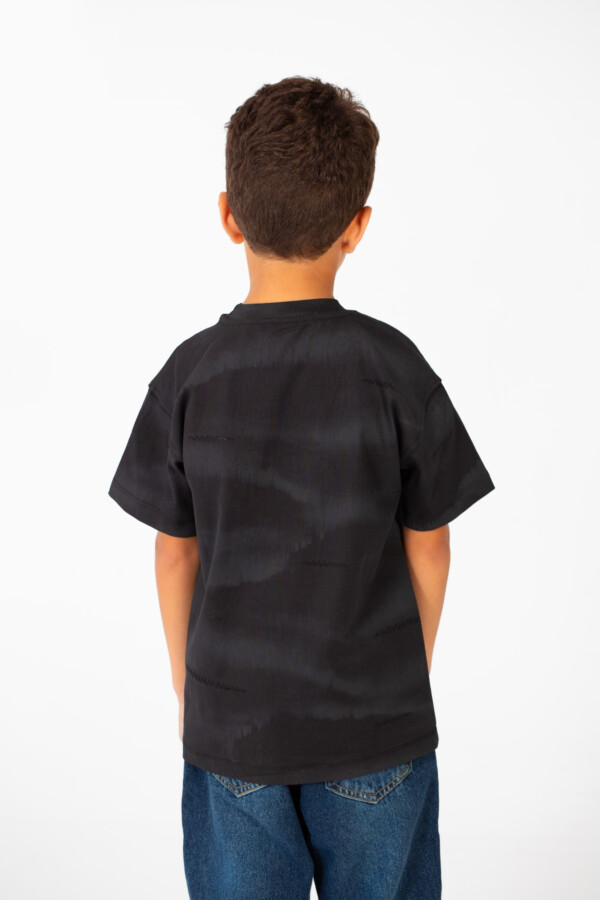 تيشرت أولادي تاي داي نصف كم بياقة دائرية تلبيس عادي