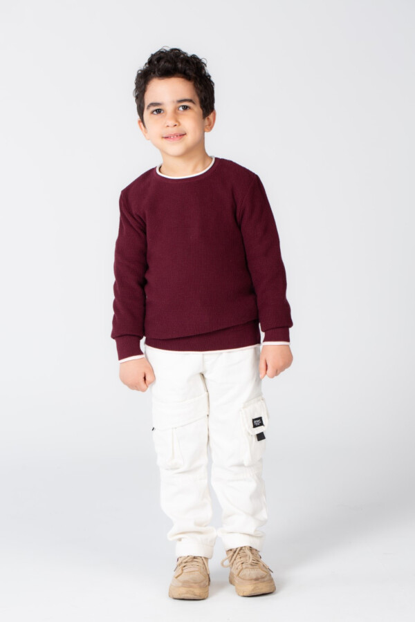 بلوفر أولادي سادة بيزك من الصوف بياقة مستديرة و أكمام طويلة