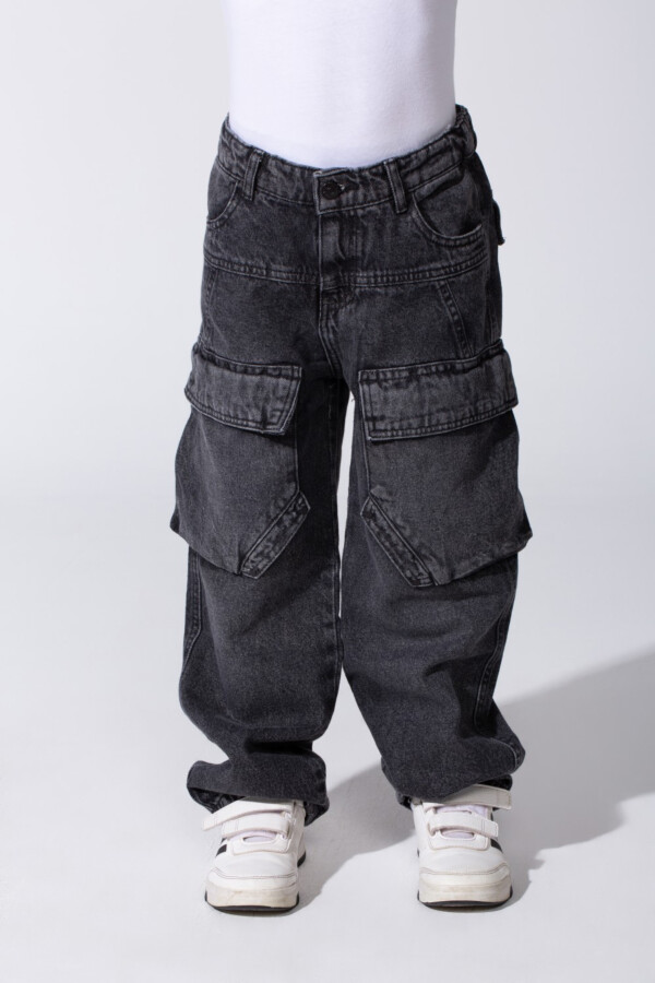 Boy's Cargo Jeans Pants With Pockets And A High Quality Modern Design