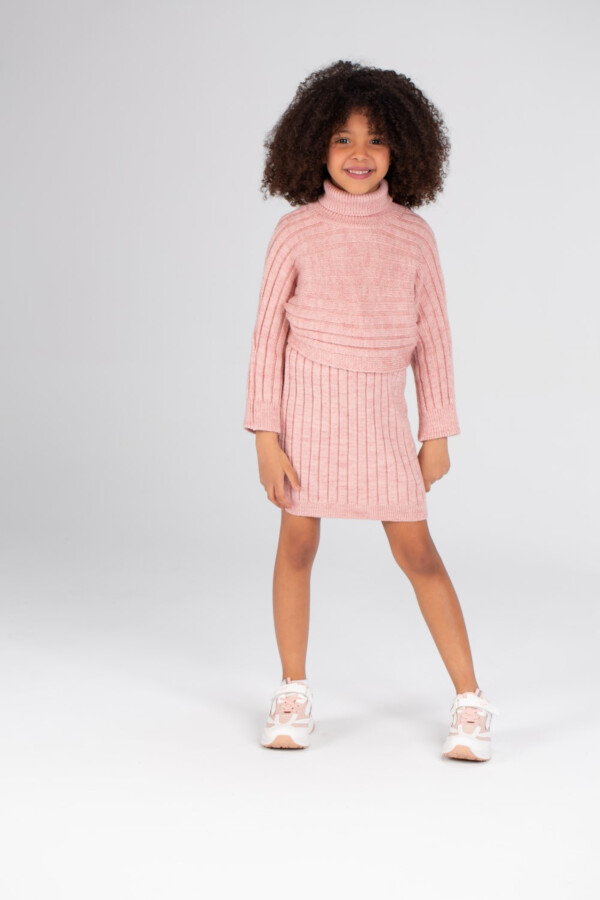 أوت فت بناتي برقبة عالية من الصوف الناعم و المريح