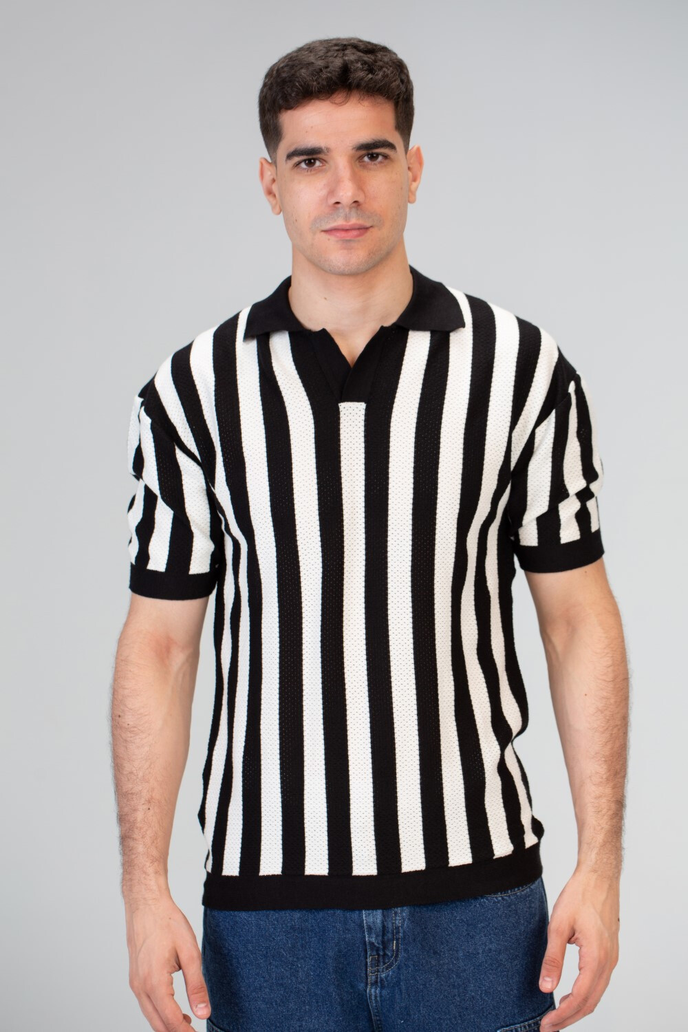 Mens Polo T-shirt With Short Sleeves And Comfortable Practical Material
