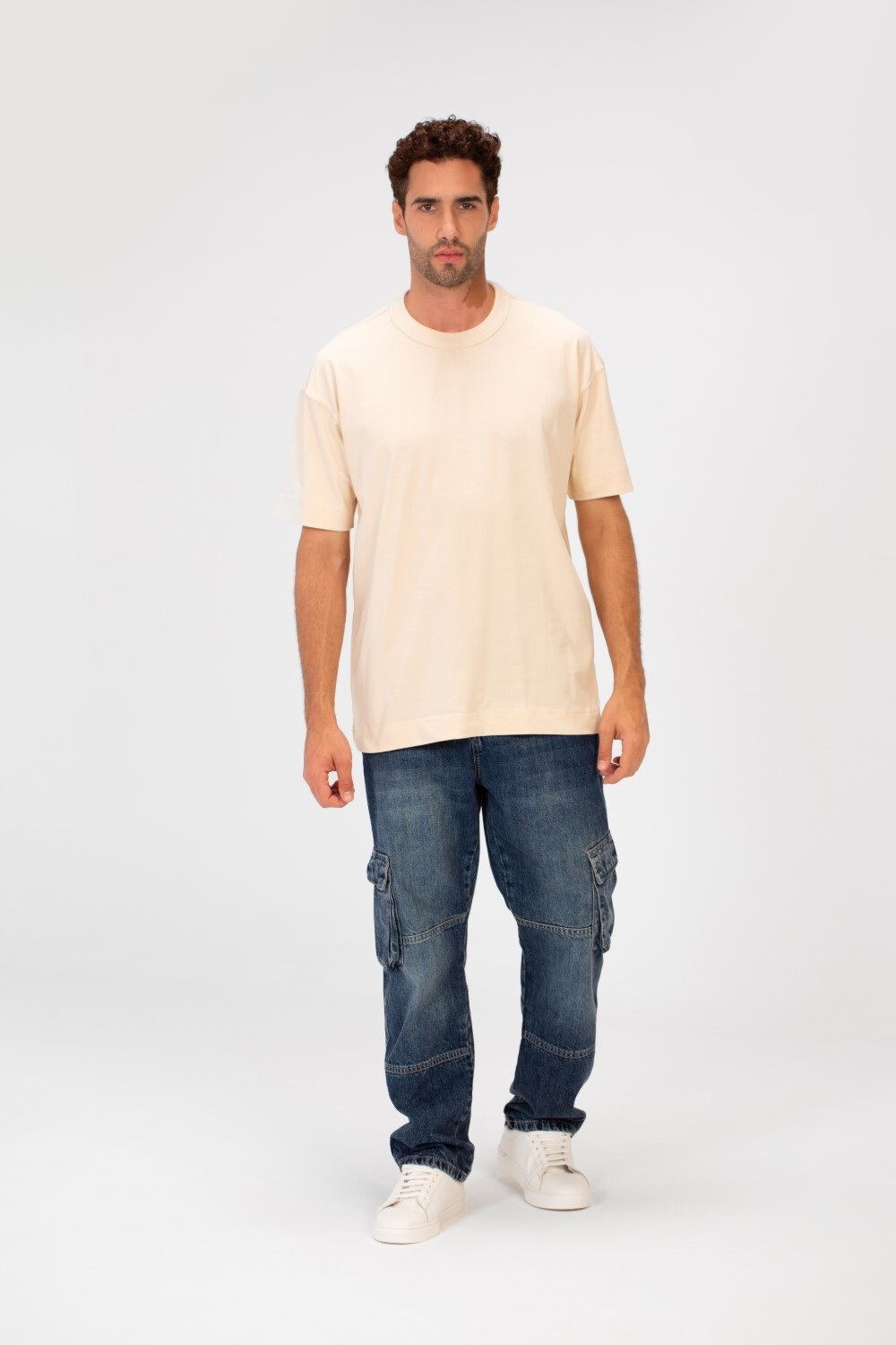 Men's Tomato Regular Fit Basic Plain Half Sleeve T-Shirt In Basic Colors