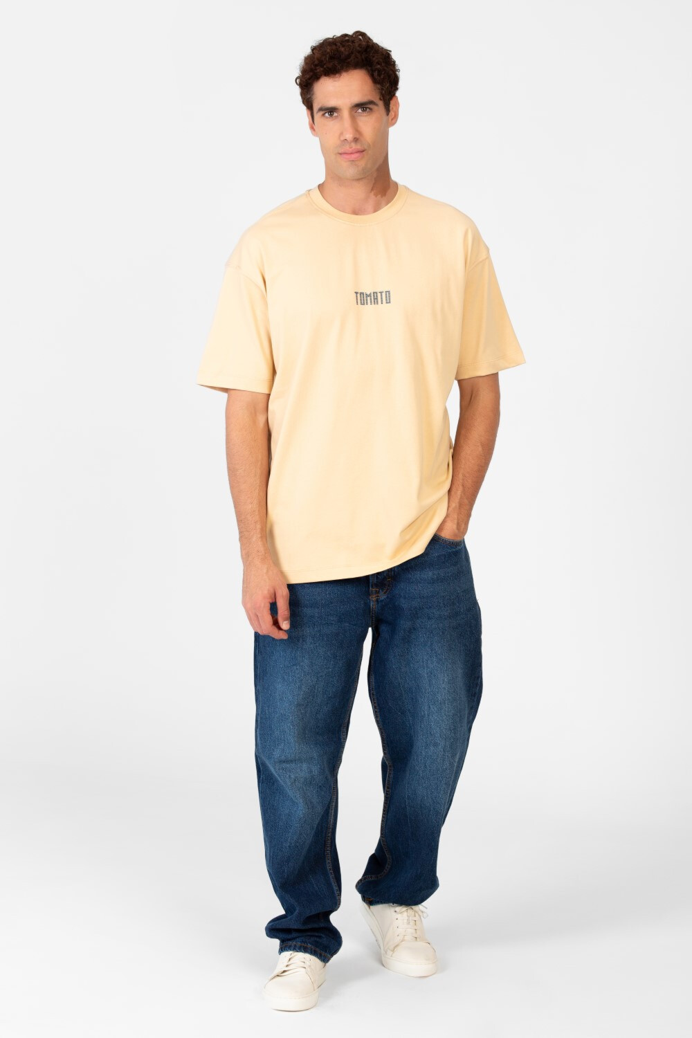 Men's Round Tomato Print Regular Fit T-Shirt