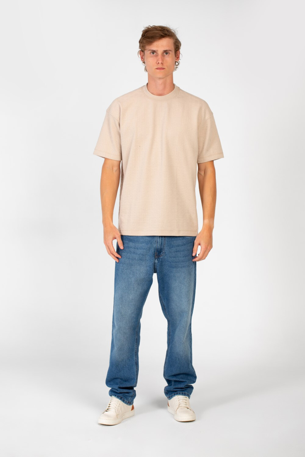Men's Basic Regular Fit Round Neck Short Sleeve T-Shirt In Modern Comfortable Design