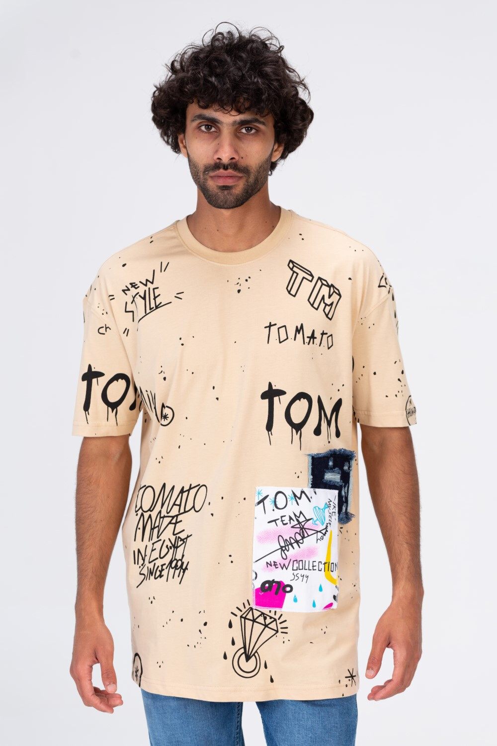 Mens Round T-shirt With Tomato Badge Printed Oon The Front And Back