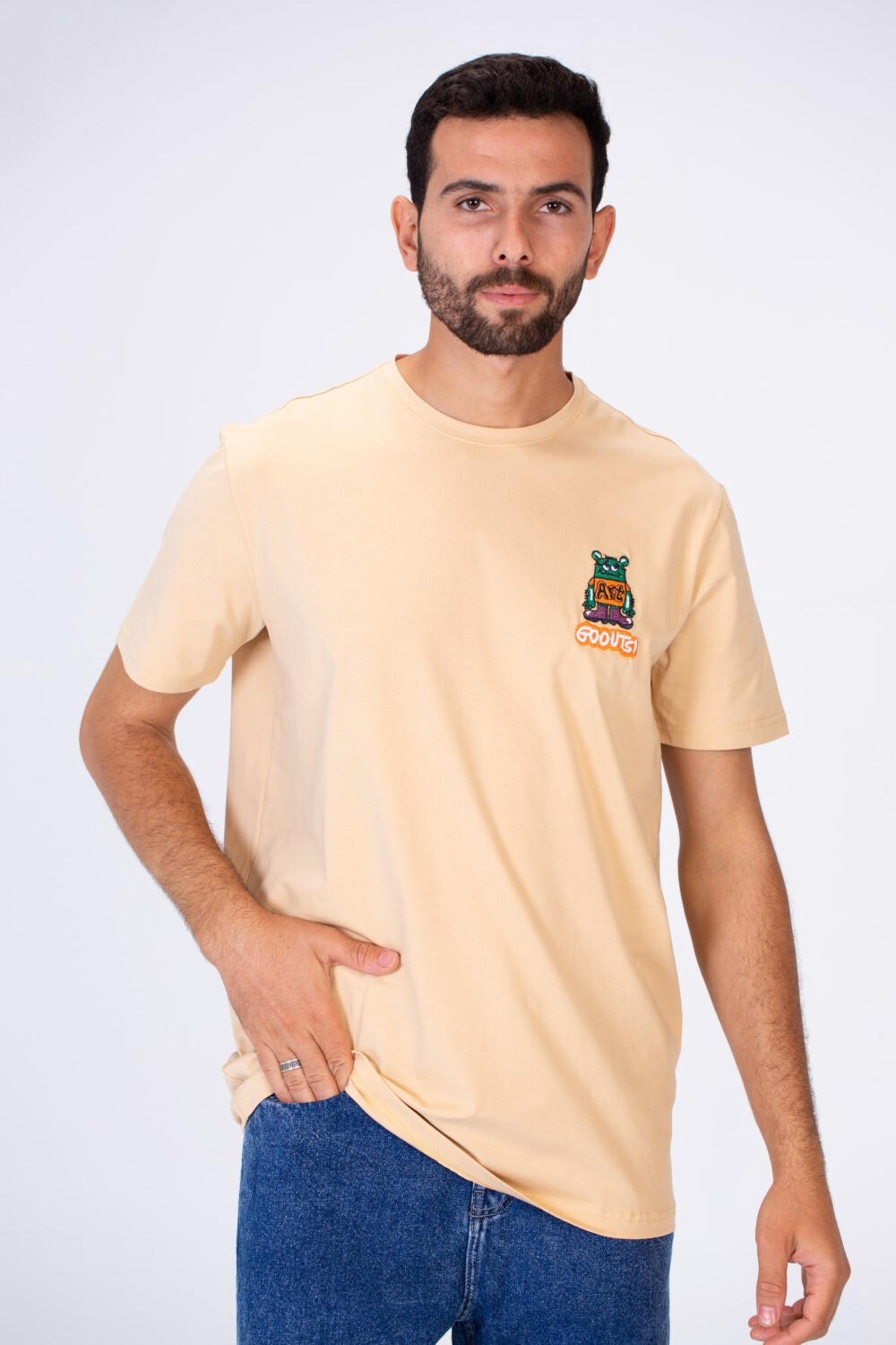 Men's Slim Fit Printed T-shirt With A Round Neck And Single Lycra Material