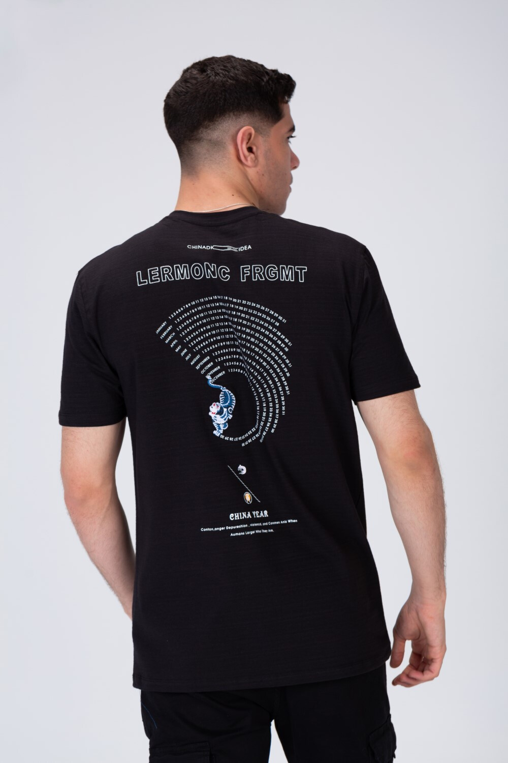 Mens Printed On The Front And Back T-shirt With A Comfortable And Unique Material