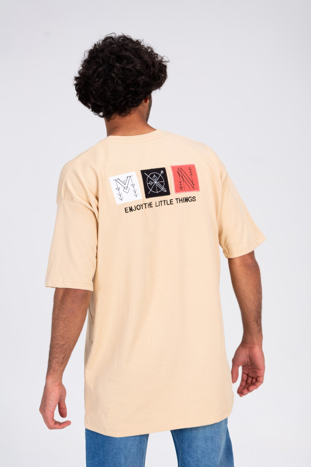 Mens Regular Fit Half Sleeve T-shirt Made Of Soft Cotton And Practical For Every Day