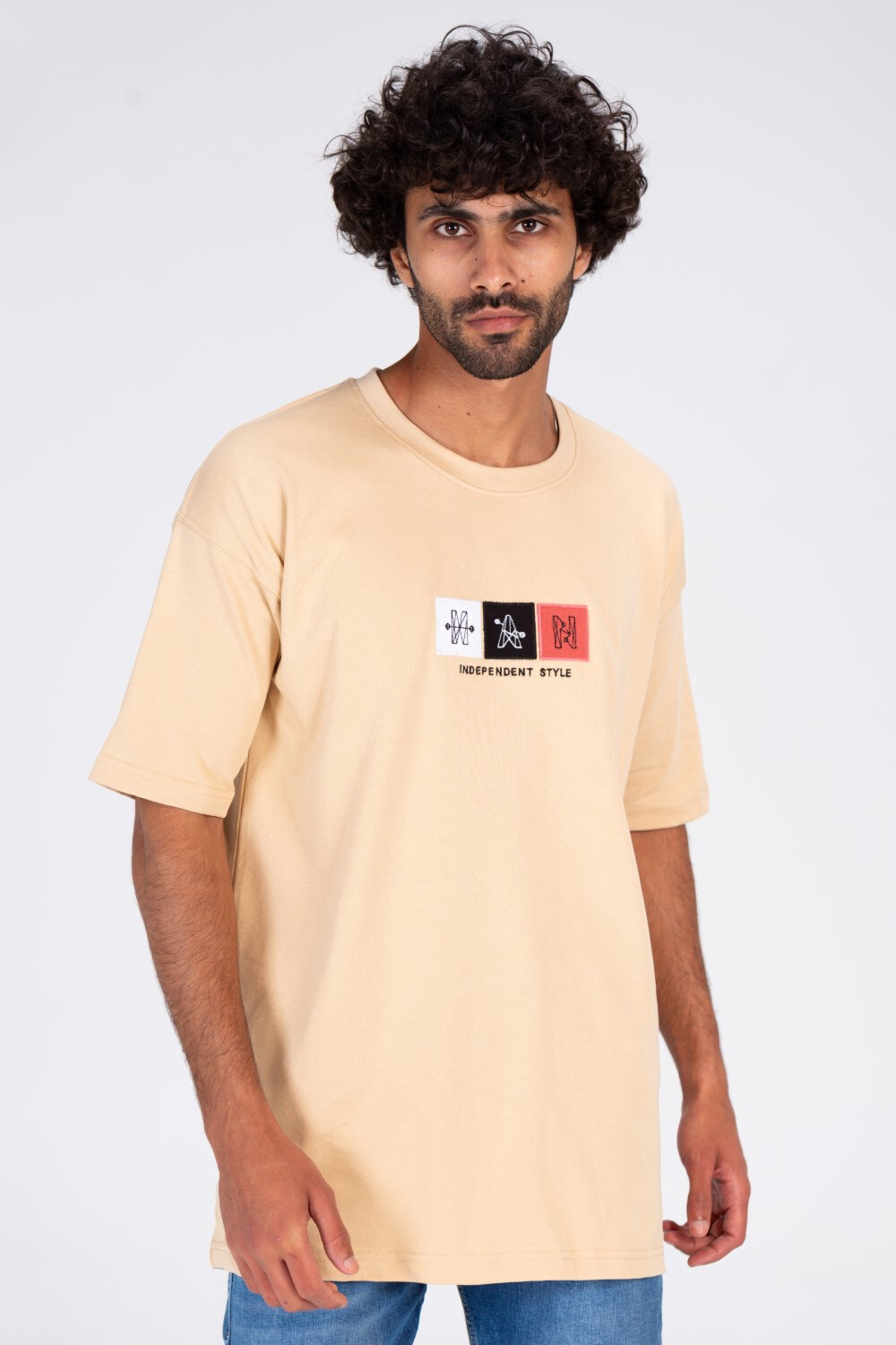 Mens Regular Fit Half Sleeve T-shirt Made Of Soft Cotton And Practical For Every Day