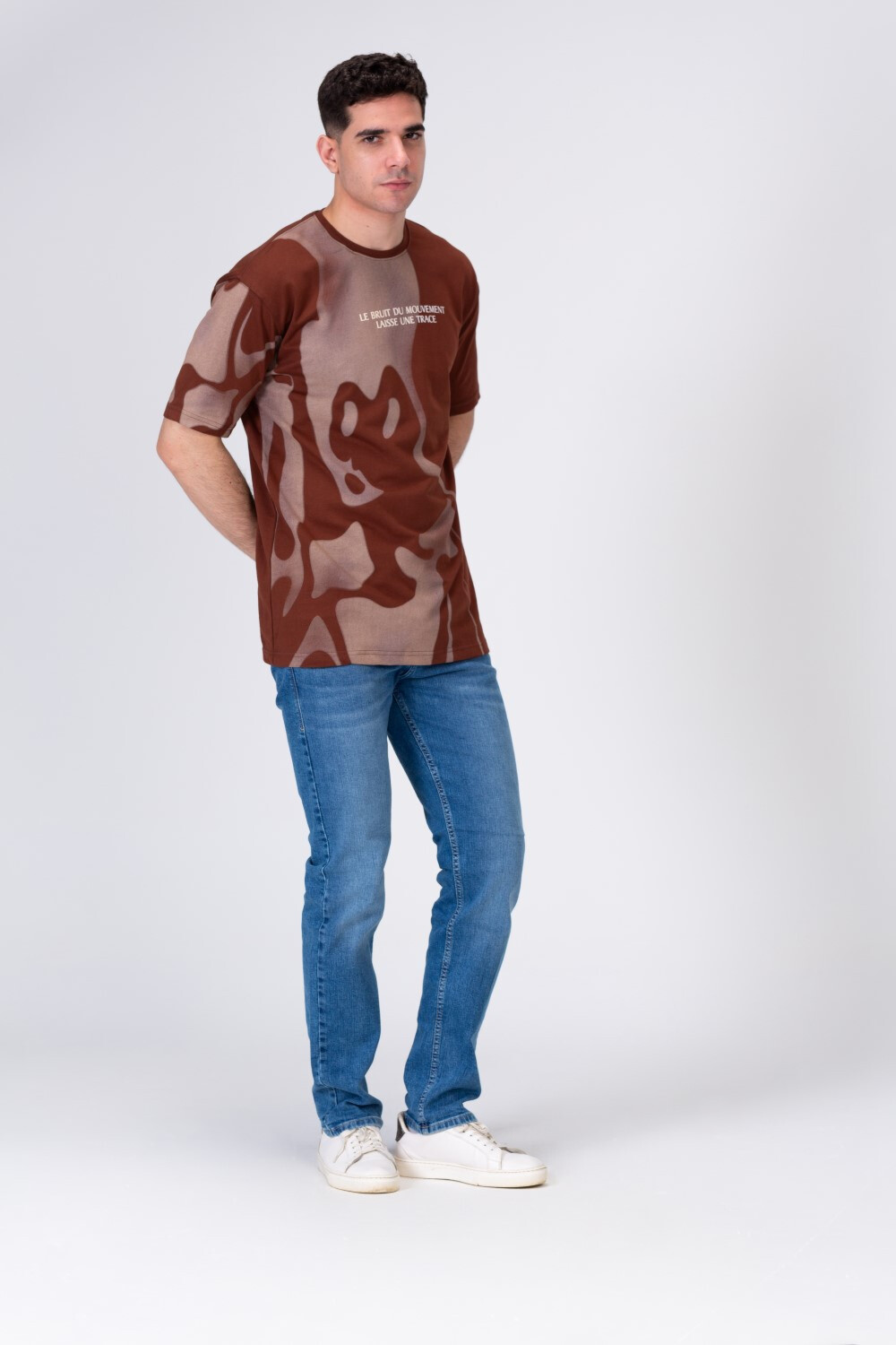 Mens Round Neck And Front Printed T-shirt