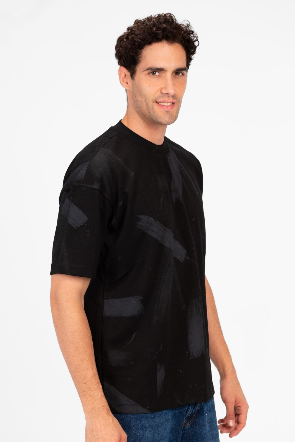 Men's Printed Regular Fit Round T-shirt