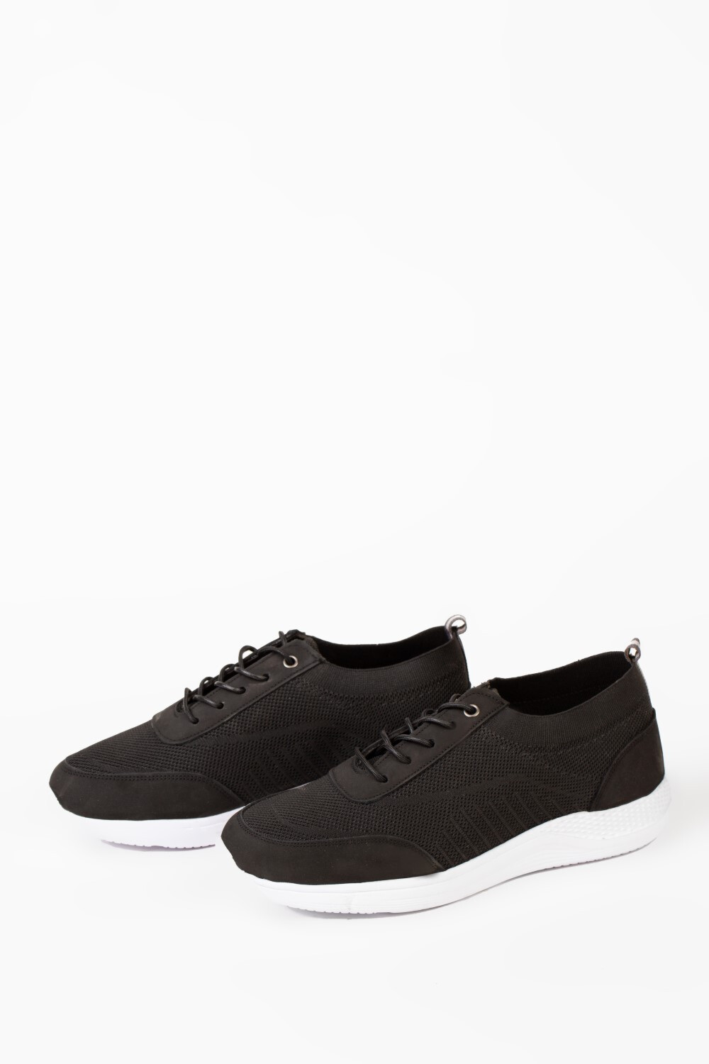 Men's Modern Casual Shoes In Basic Colors