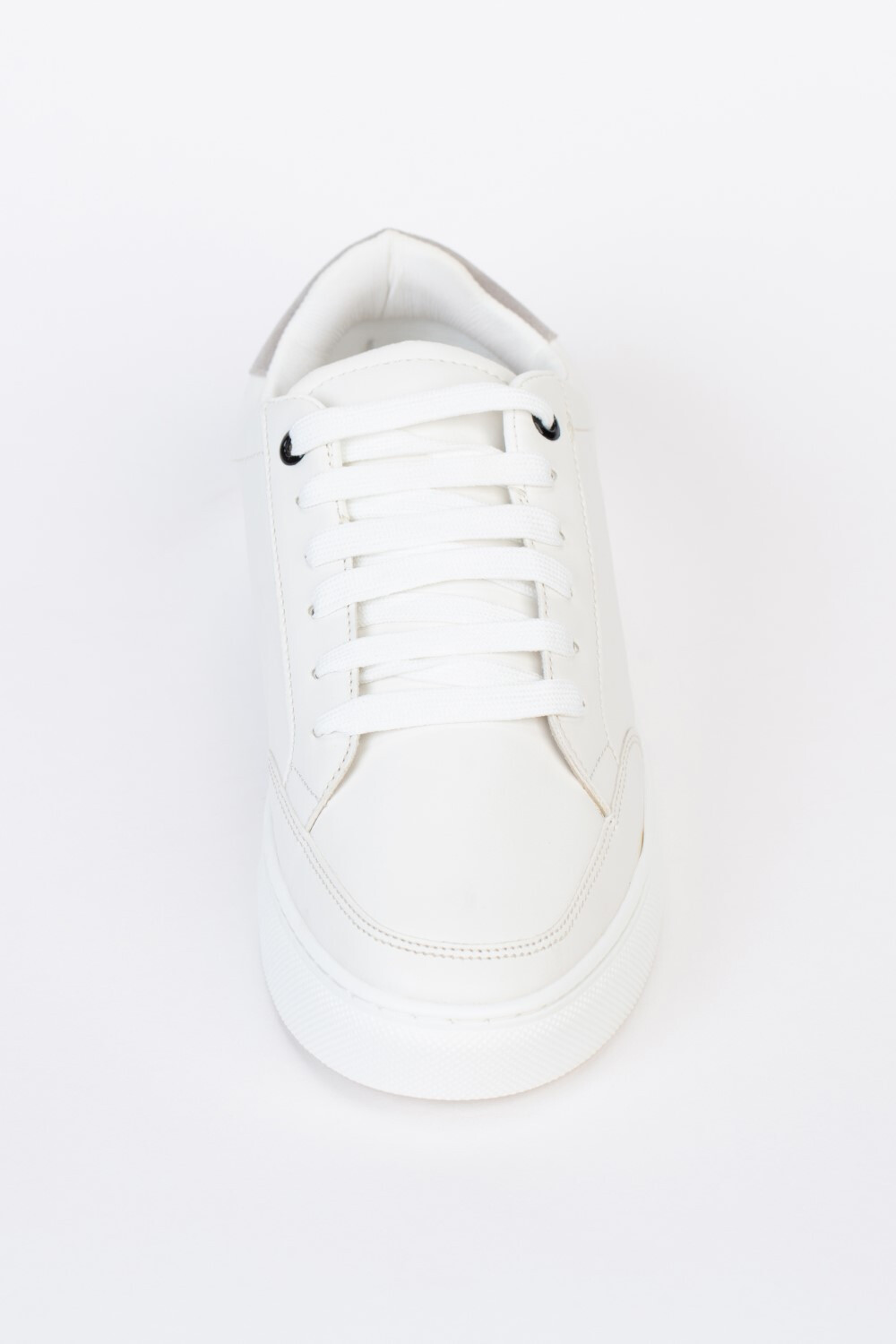 Mens Tomato Lace Up Sports Shoes Made Of High Quality Material In White