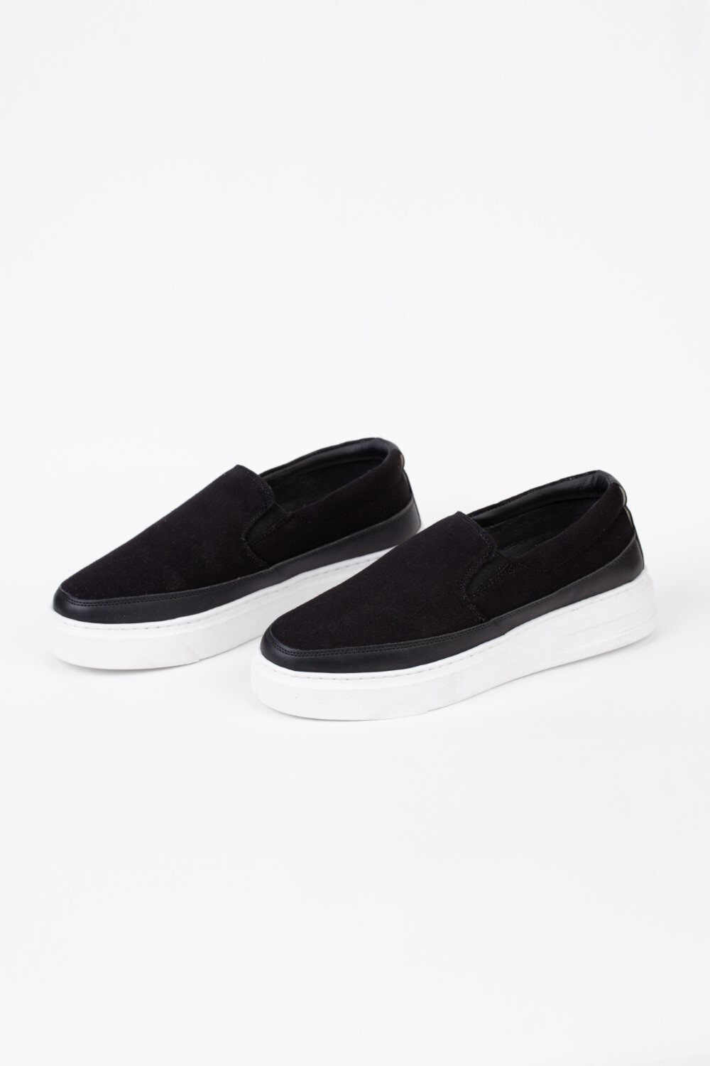 Men's Semi Formal Shoes With Basic Details And Practical Material