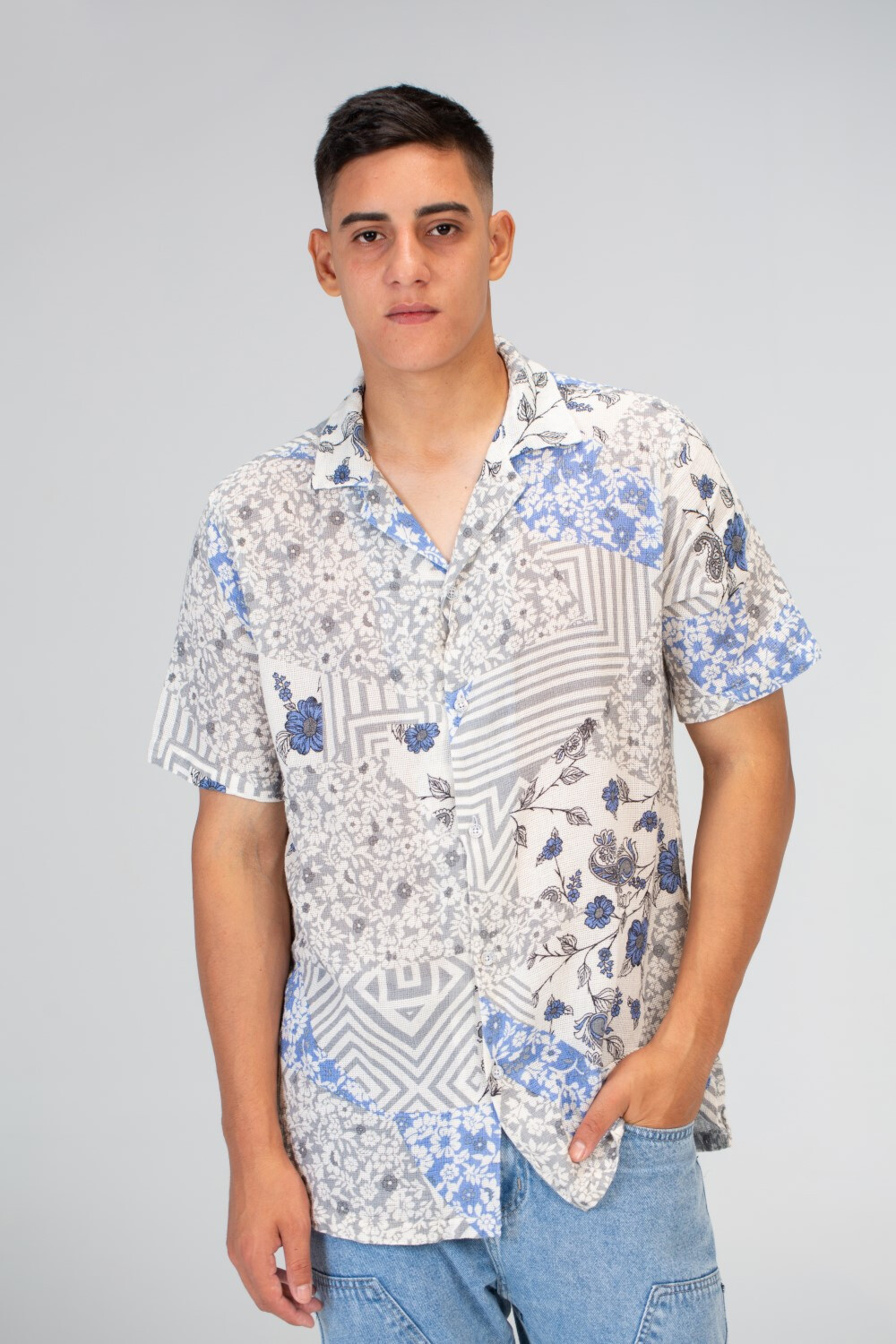 Mens Jakar Half Sleeve Slim Fit Shirt With A Summer Print And Comfortable Material