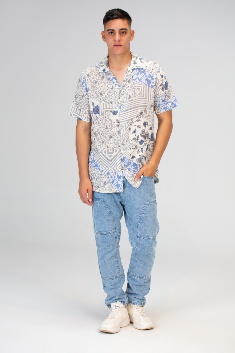 Mens Jakar Half Sleeve Slim Fit Shirt With A Summer Print And Comfortable Material