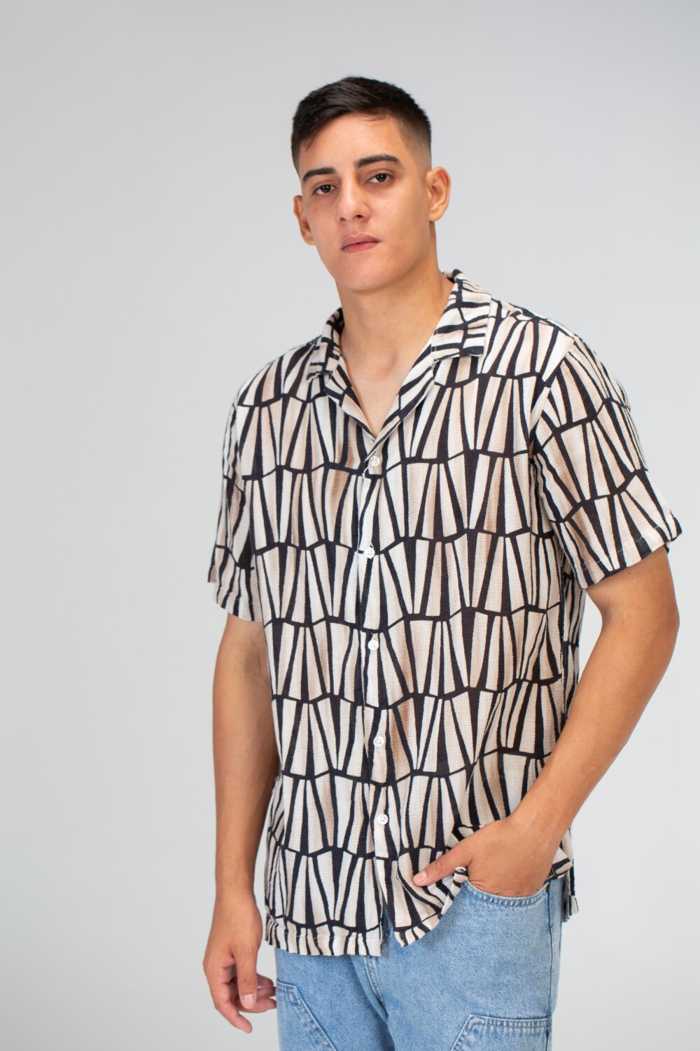 Mens Half Sleeve Jakar Slim Fit Shirt With Front Buttons In Black