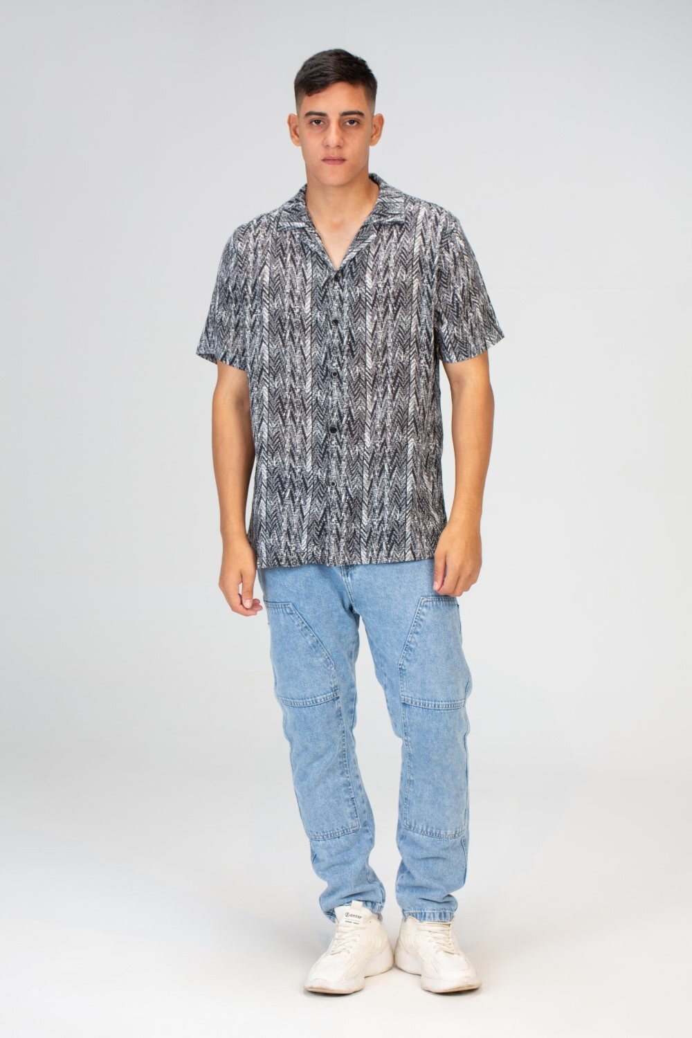 Mens Half Sleeve Jakar Slim Fit Shirt In Black