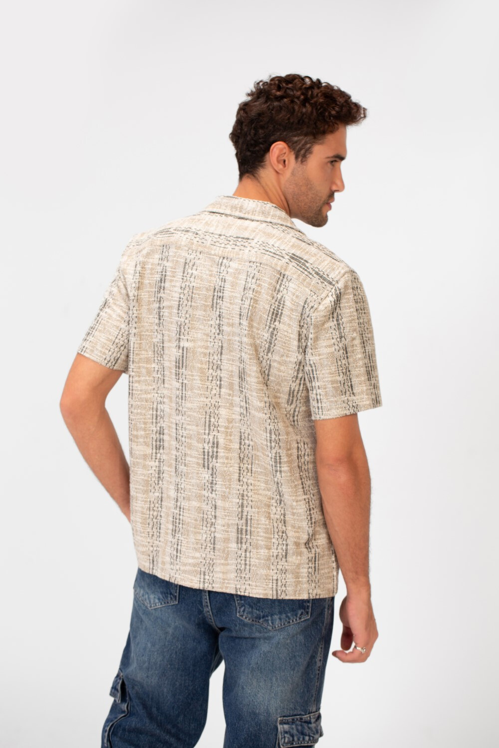 Men's Summer Modern Slim Fit Half Sleeve Mesh Shirt