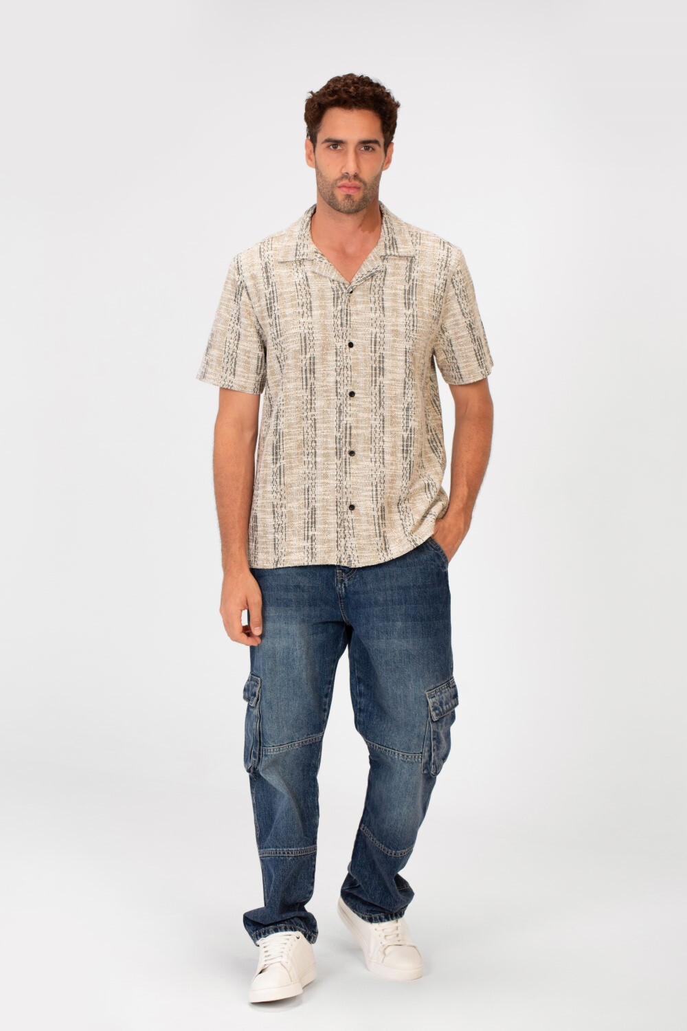Men's Summer Modern Slim Fit Half Sleeve Mesh Shirt