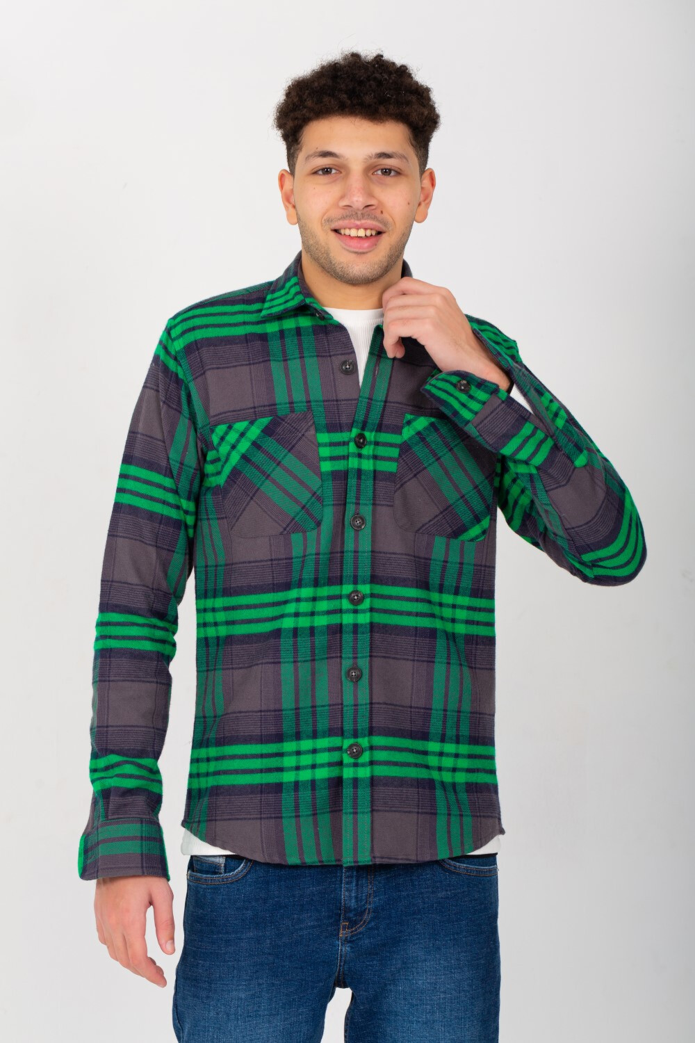 Men's Checked Regular Fit With Two Front Pockets Unique Style Shirt