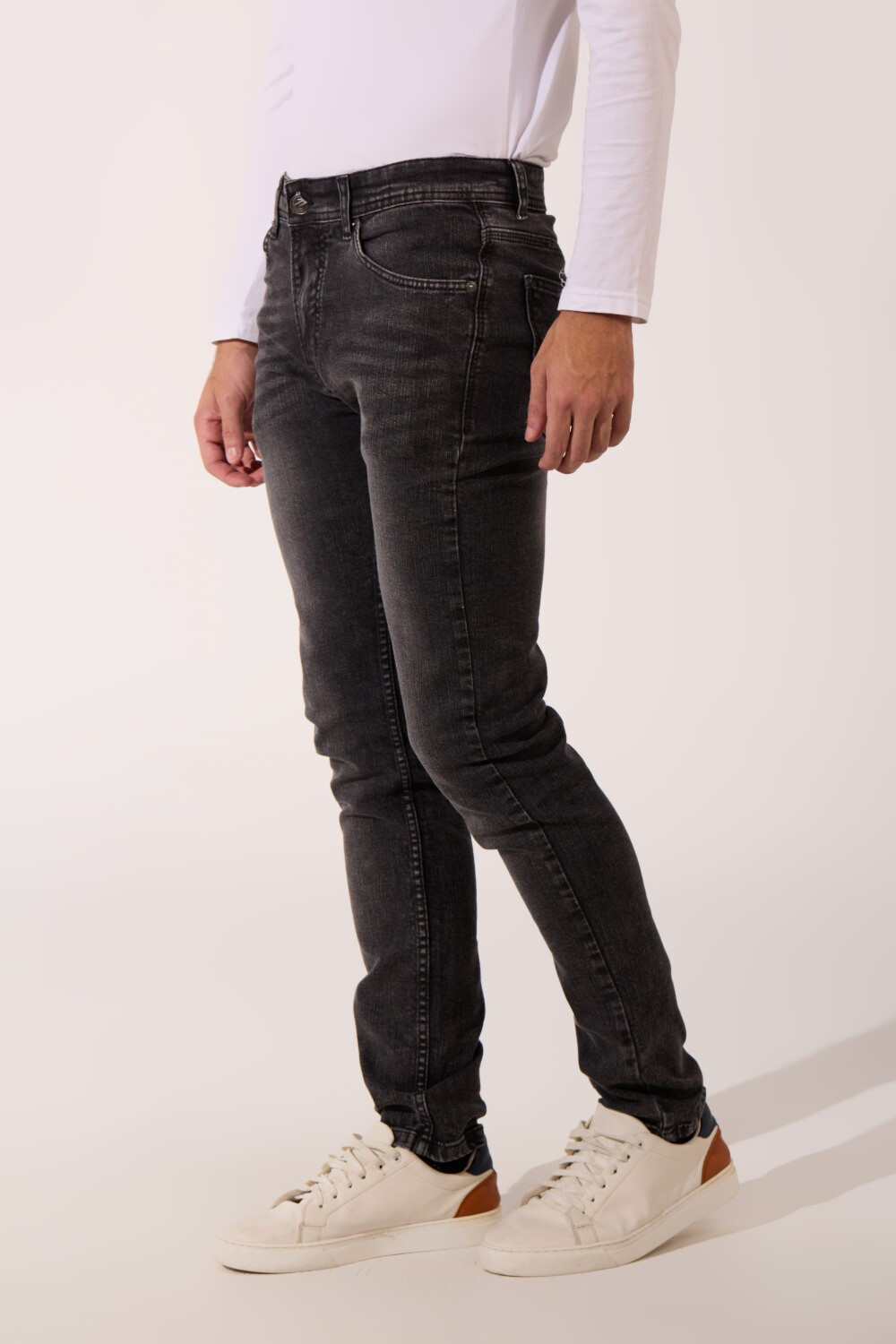 Men's Used Slim Fit Five Pockets Jeans Pants