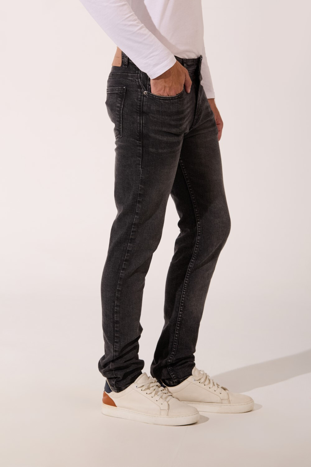 Men's Used Slim Fit Five Pockets Jeans Pants