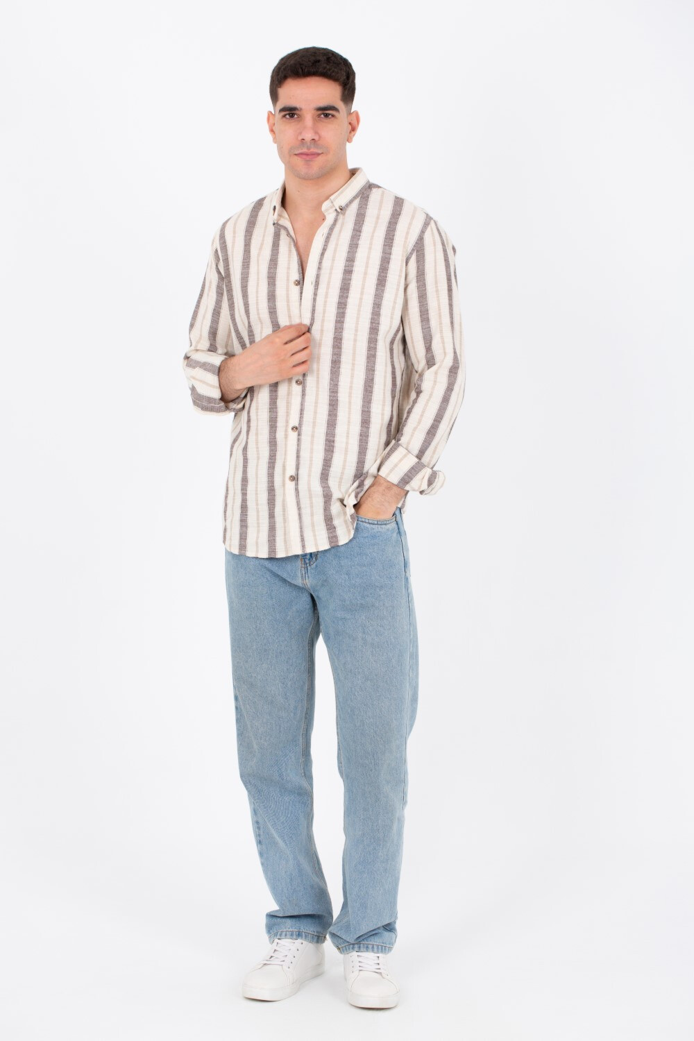 Mens Striped Shirt With Long Sleeves And Button Front