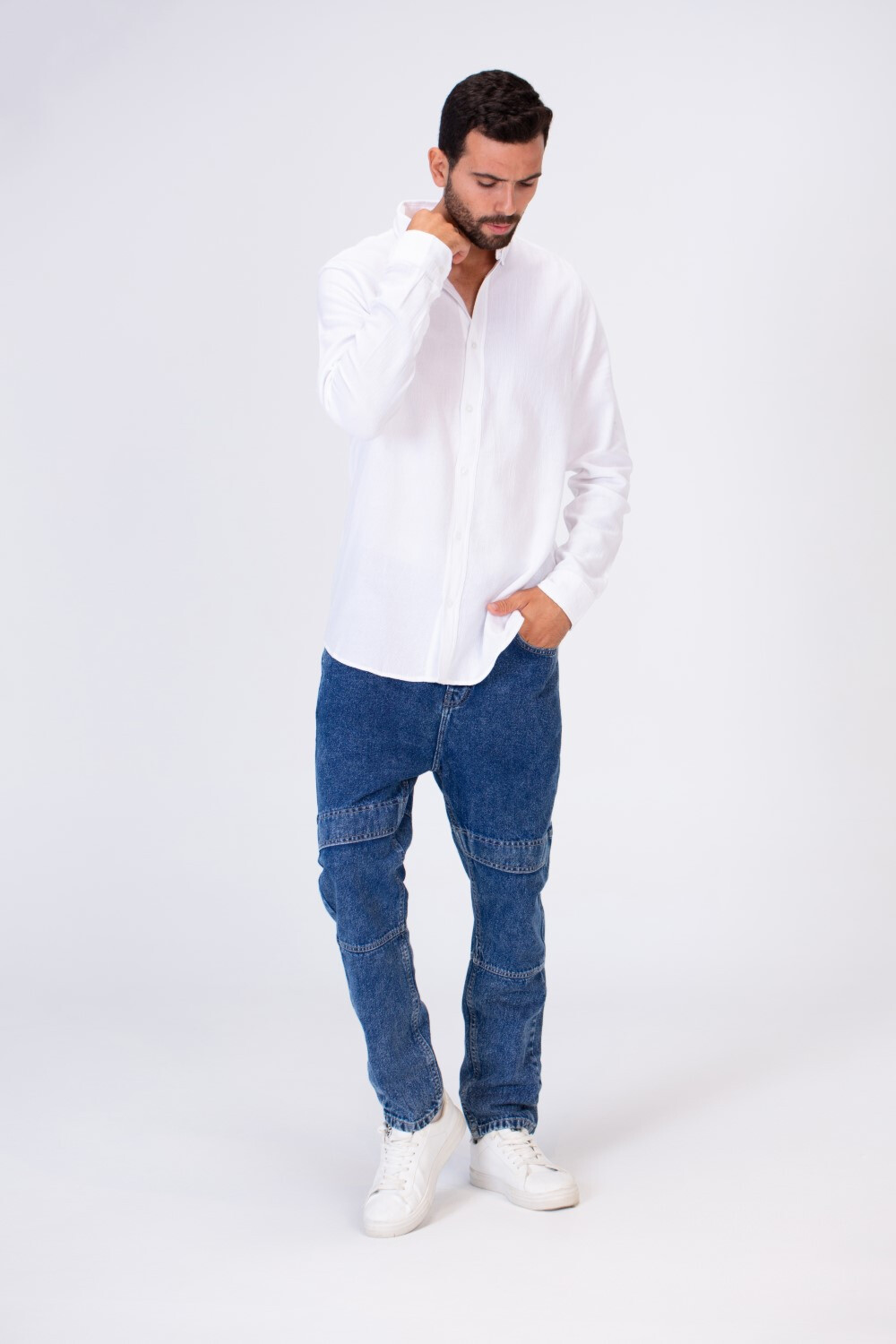 Men's Basic Plain Shirt With Long Sleeves And Button Front