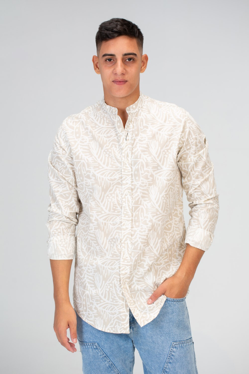 Mens Long Sleeves Shirt With Collar And Poplin Material
