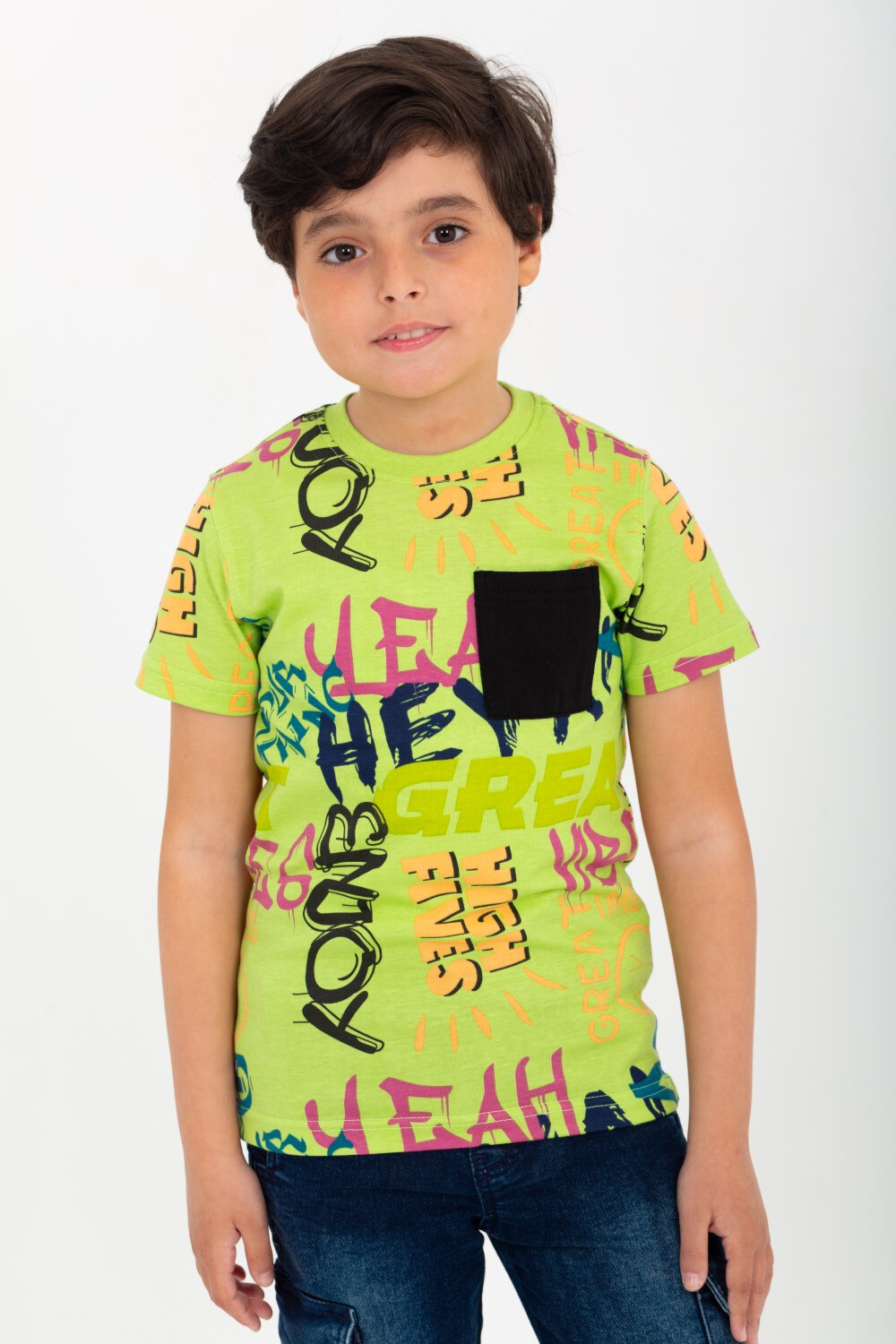 Boys' Printed Half-Sleeve T-shirt With A Pocket On The Front And A Round Neck